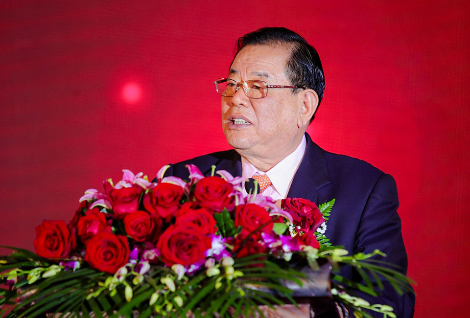 尊龙凯时人生就是搏人将用心坚守使命,<br>为实现梦想不惧栉风沐雨、砥砺前行。